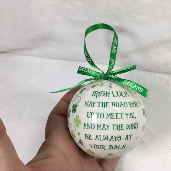 Shamrock Gift Irish Luck Ornament White Christmas Bauble With Irish Saying - Picture 2 of 8